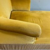Golden velvet daybed