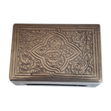 Antique matchbox case in chiseled silver with 3 punches