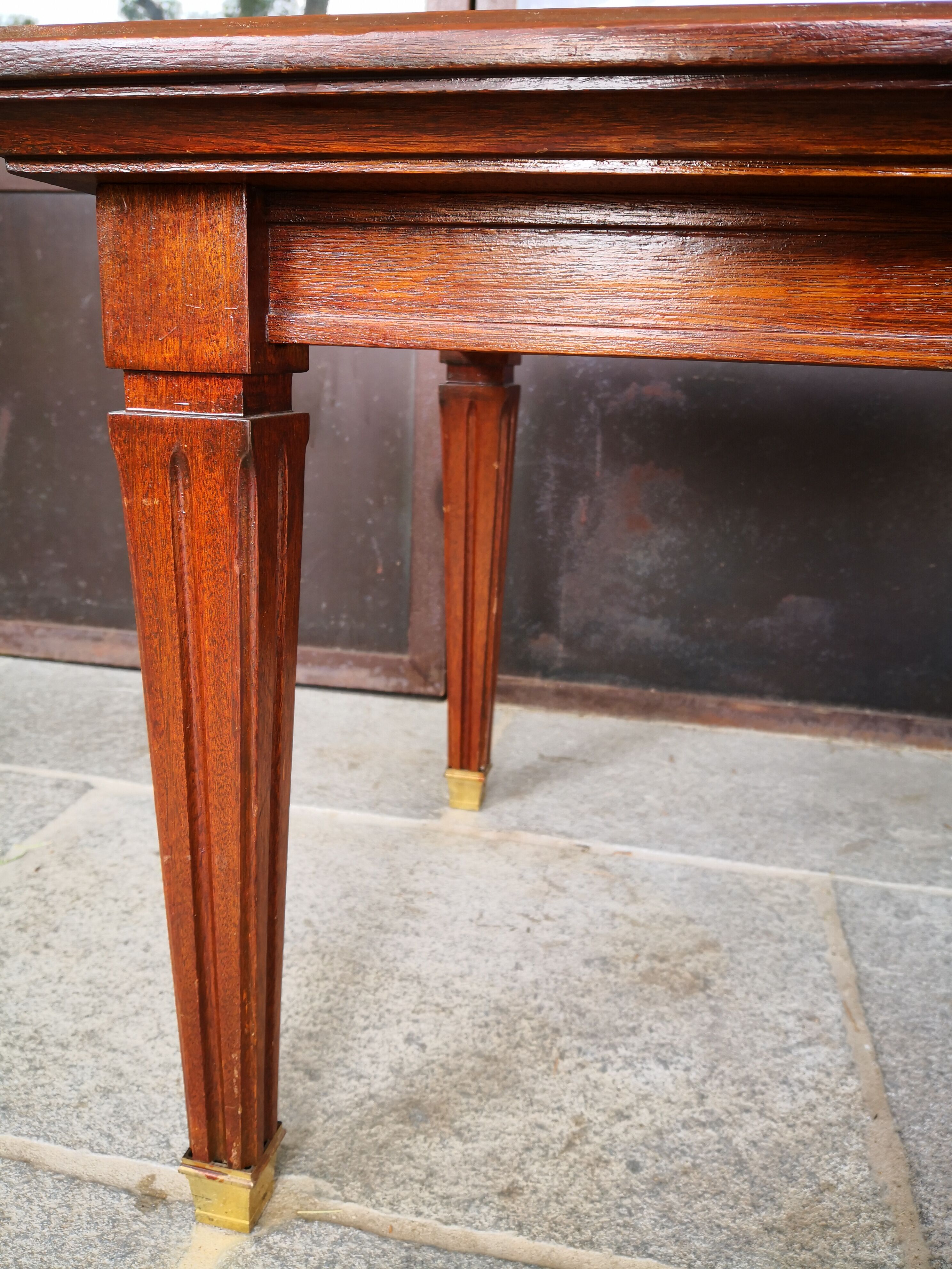 Mahogany coffee table 50