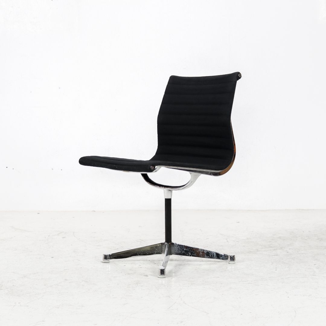 EA105 Alu chair by Charles & Ray Eames for Herman Miller 1970s