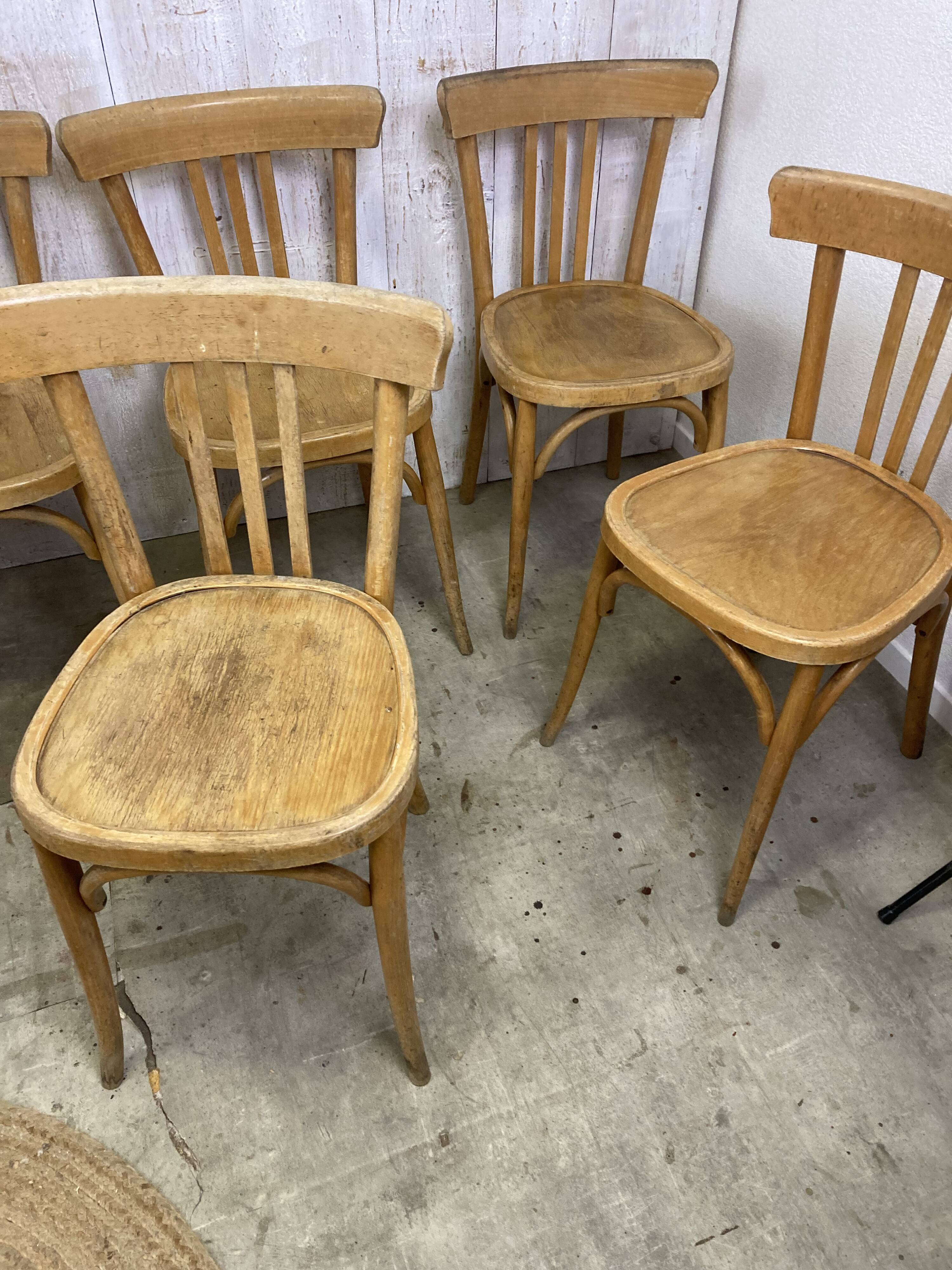 Série de 6 chaises bistrot en bois courbé