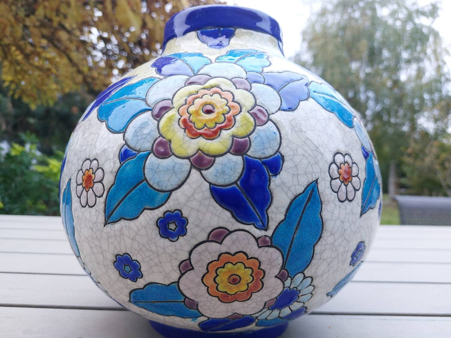 Longwy ball vase