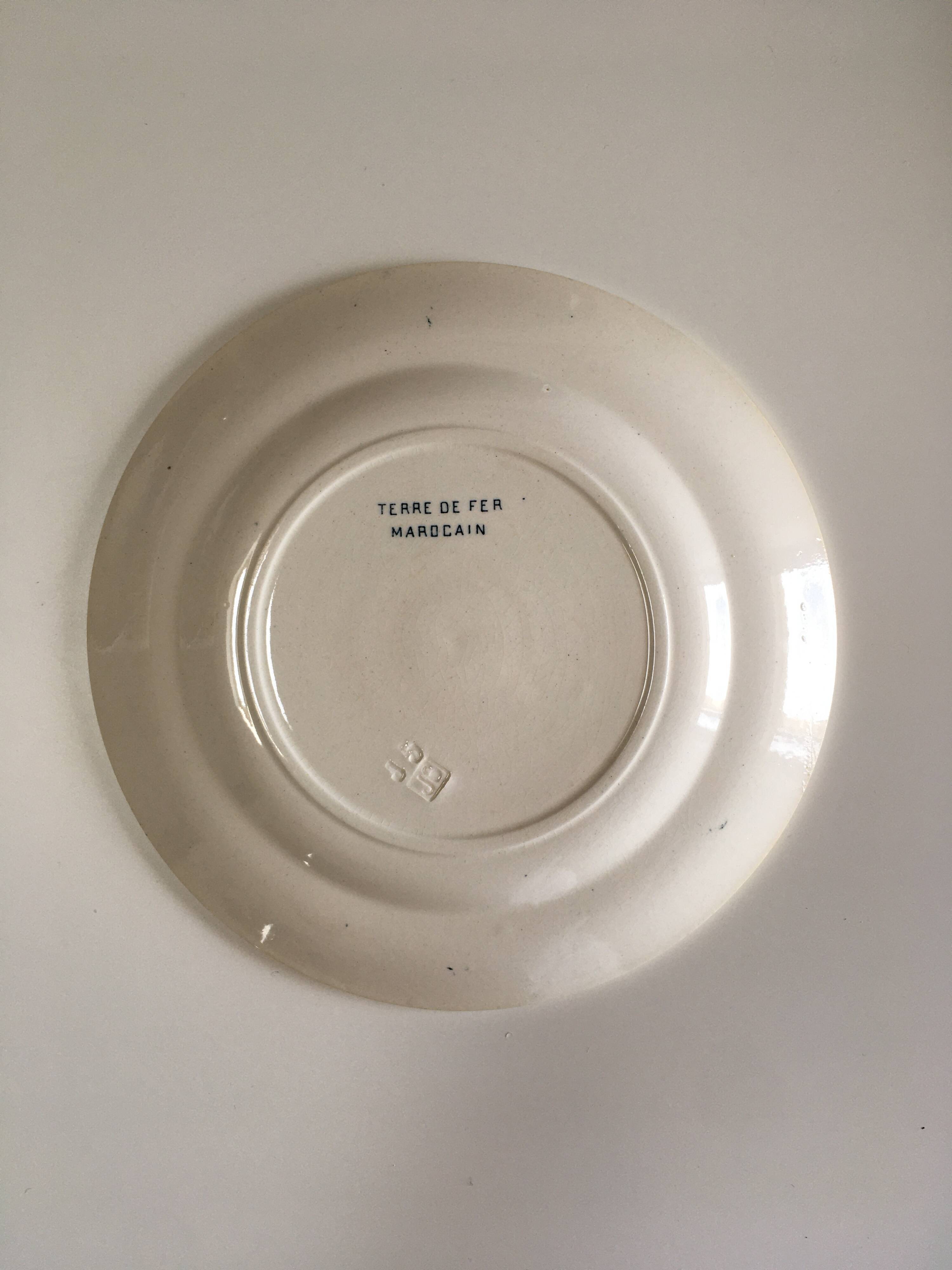 8 plates Moroccan model in earthenware - French manufacture