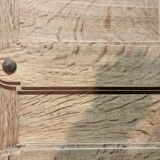 Armoire des années 40 en chêne dans le style de Guillerme et Chambron, années 1960