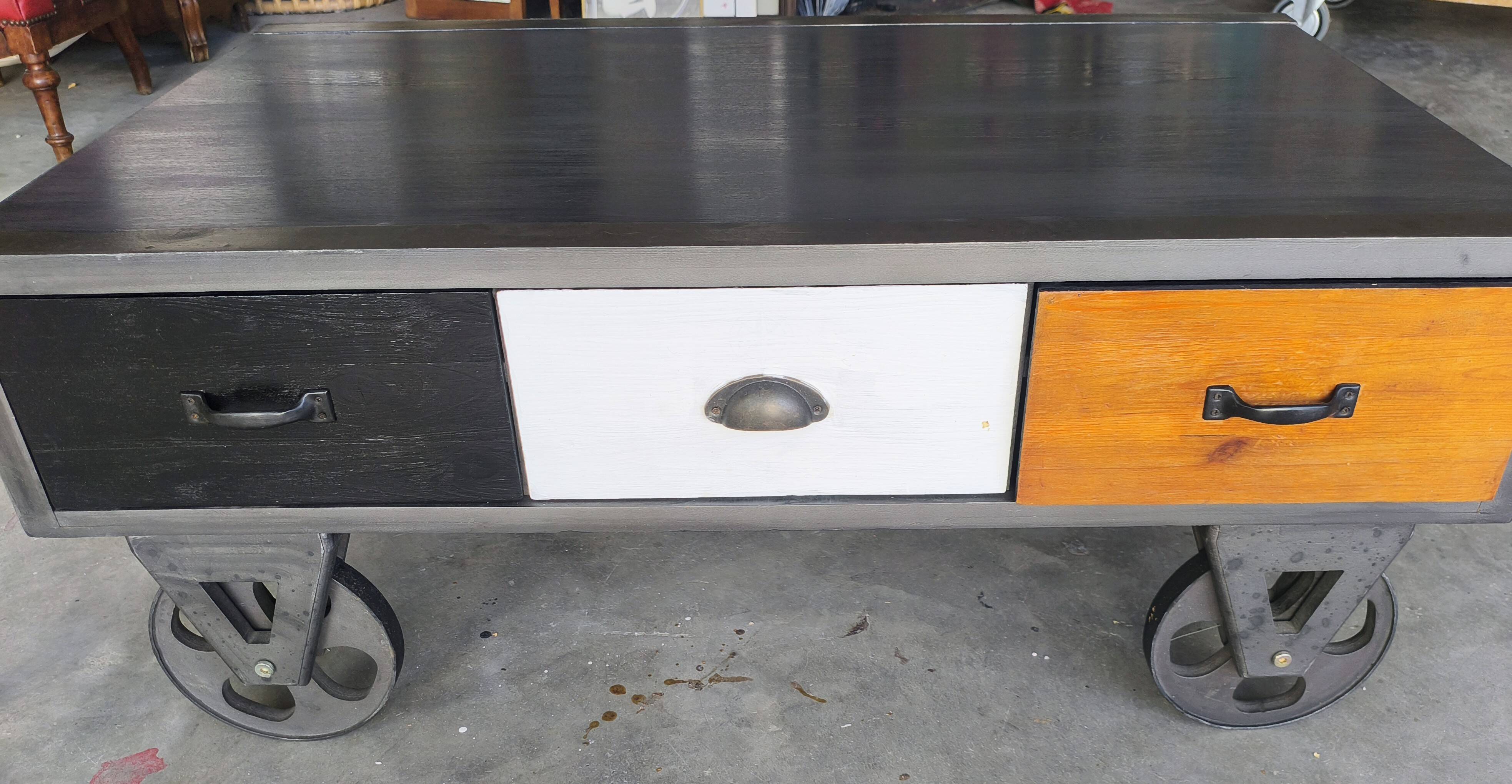 Table basse industrielle