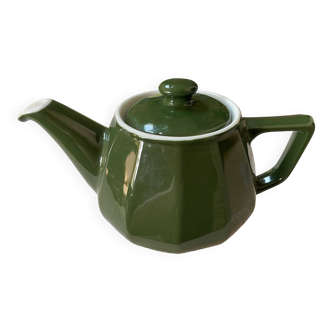 Earthenware teapot