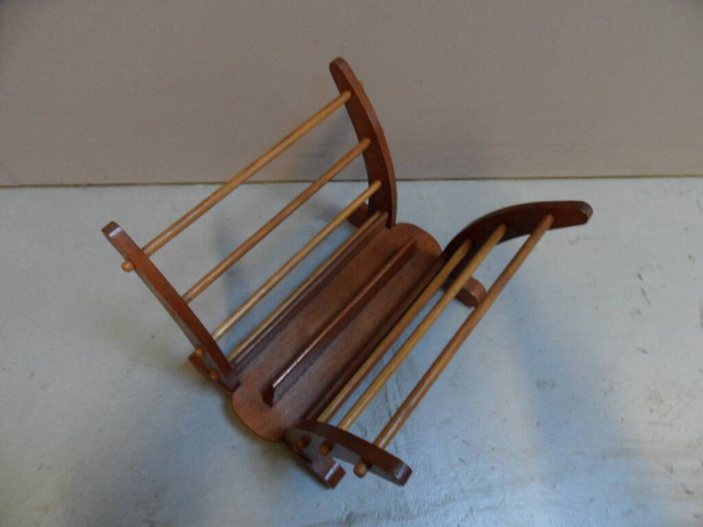 Porte-revues vintage des années 1960