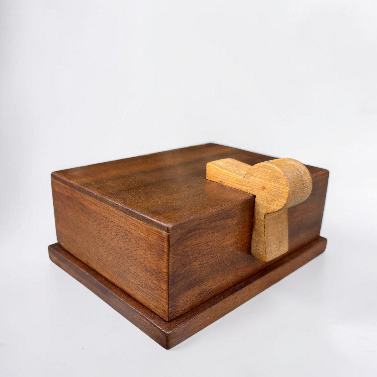 Art Deco wooden cigarette dispenser 1930s cigarette box