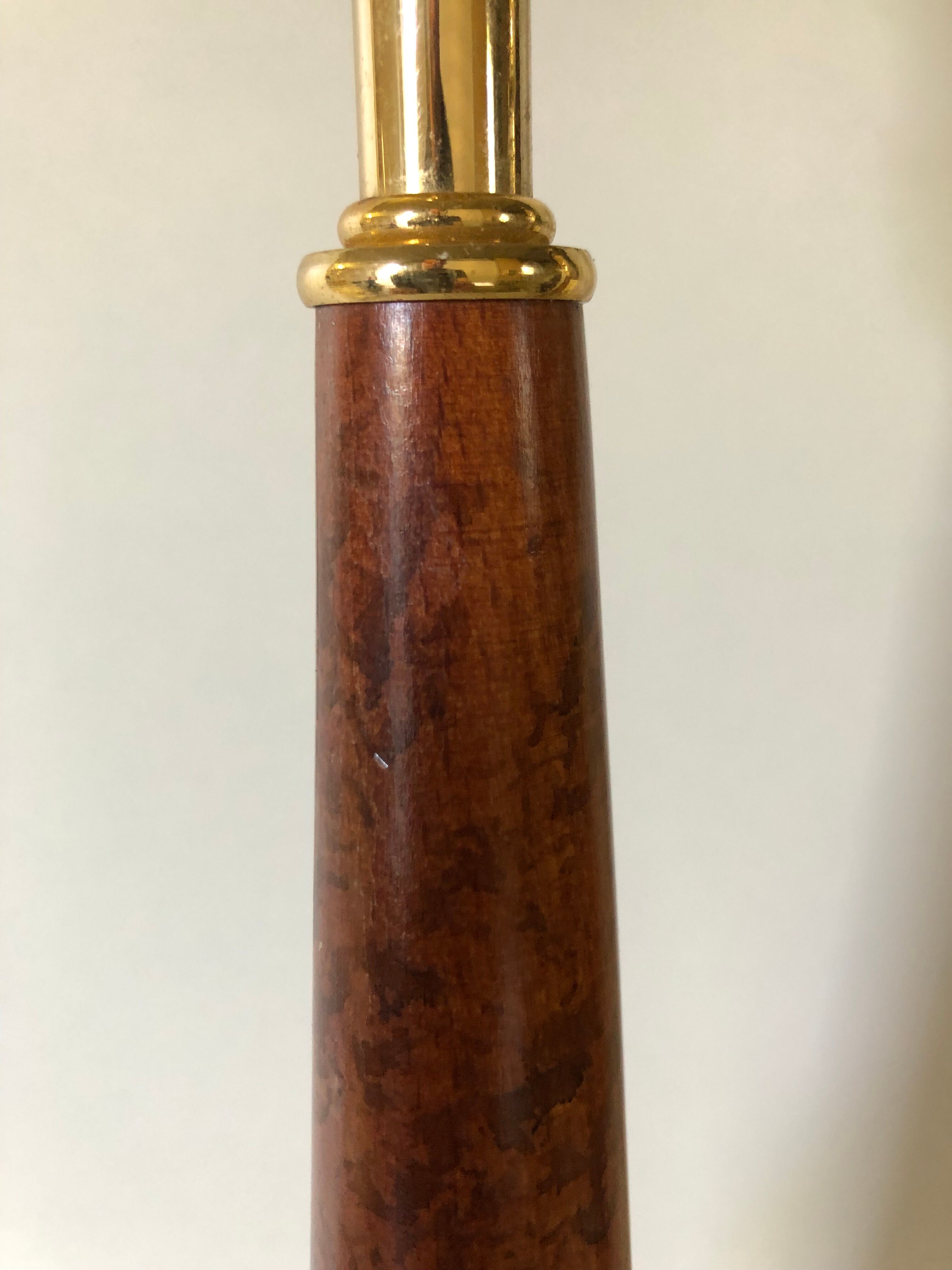 2 lamp feet type liner 1950