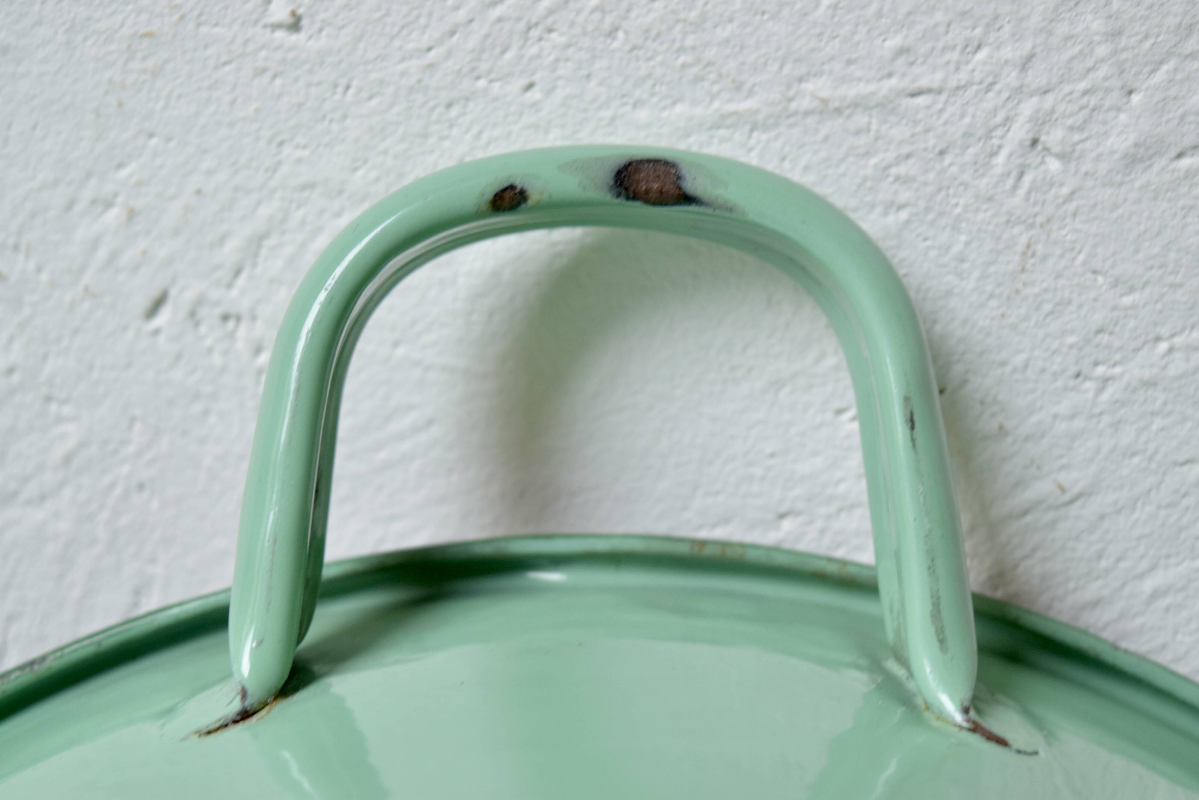 Large vintage basin in green enameled sheet metal
