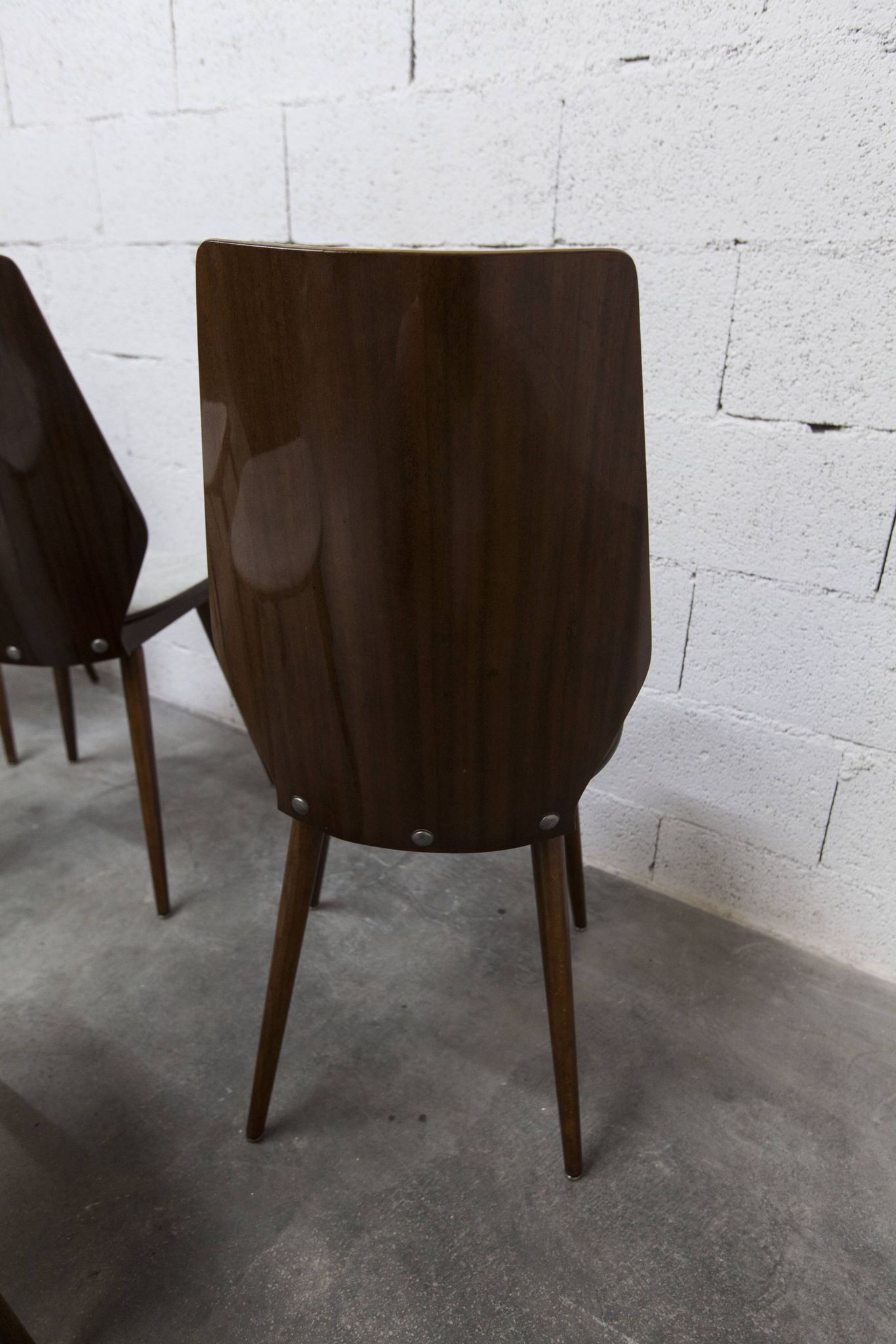 Set of 6 Baumann model 840 G2S chairs in varnished mahogany finish, 1963