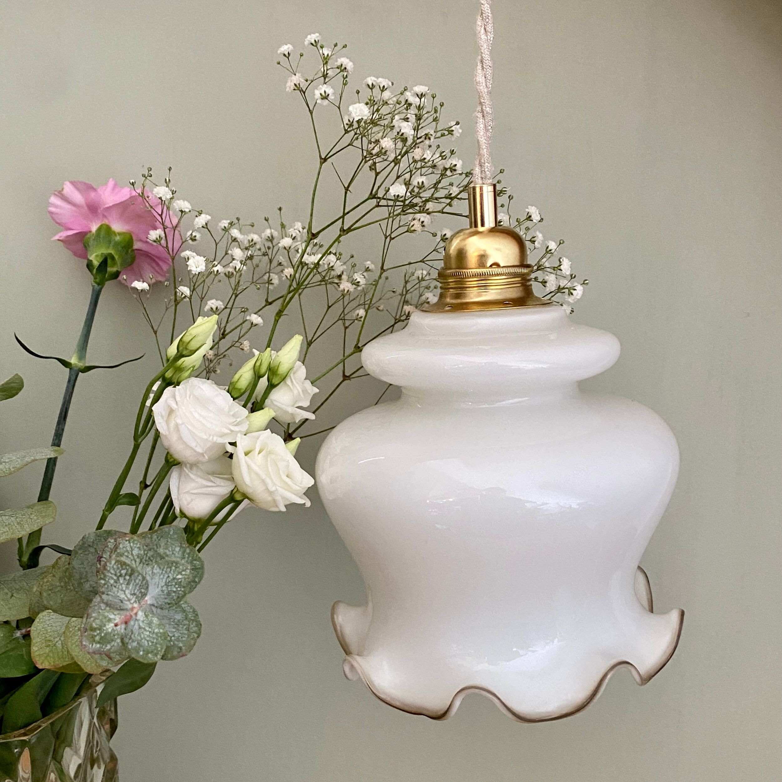 Vintage globe pendant lamp in white opaline