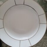 UML porcelain plate
