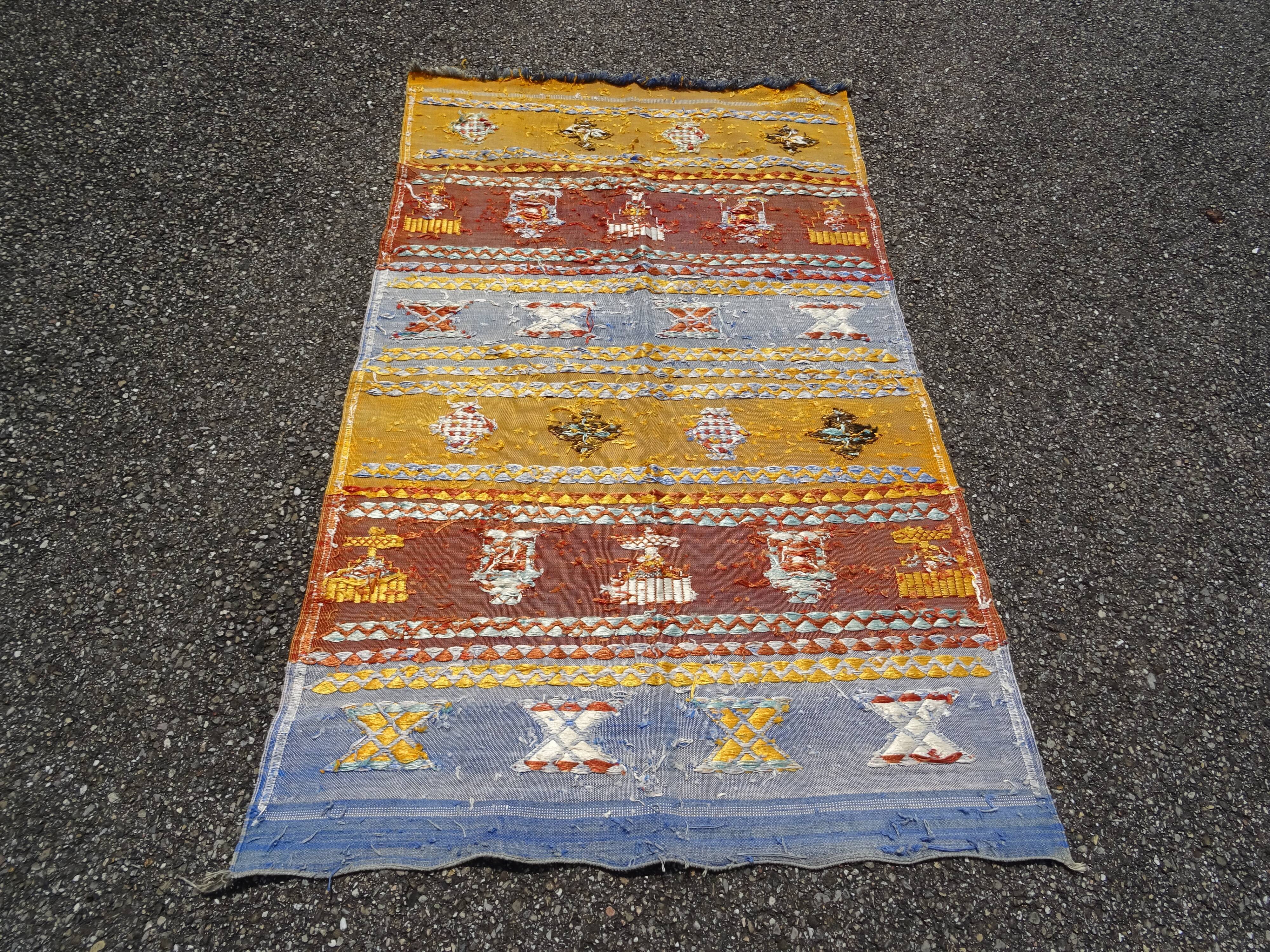 Berber carpet sabra Morocco plant fibers around 1960