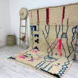 Handcrafted Moroccan Berber rug 200 x 285 CM