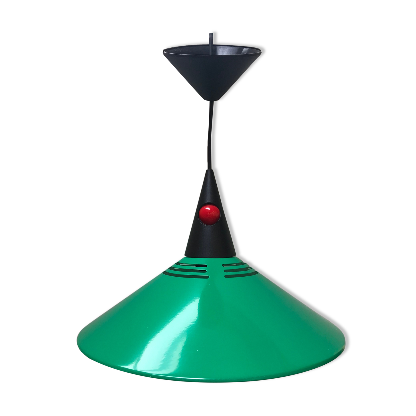 Green metal suspension