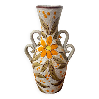 Ancien vase en céramique