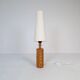 Mid-century modern sculptural table lamp in pine, 1970s.