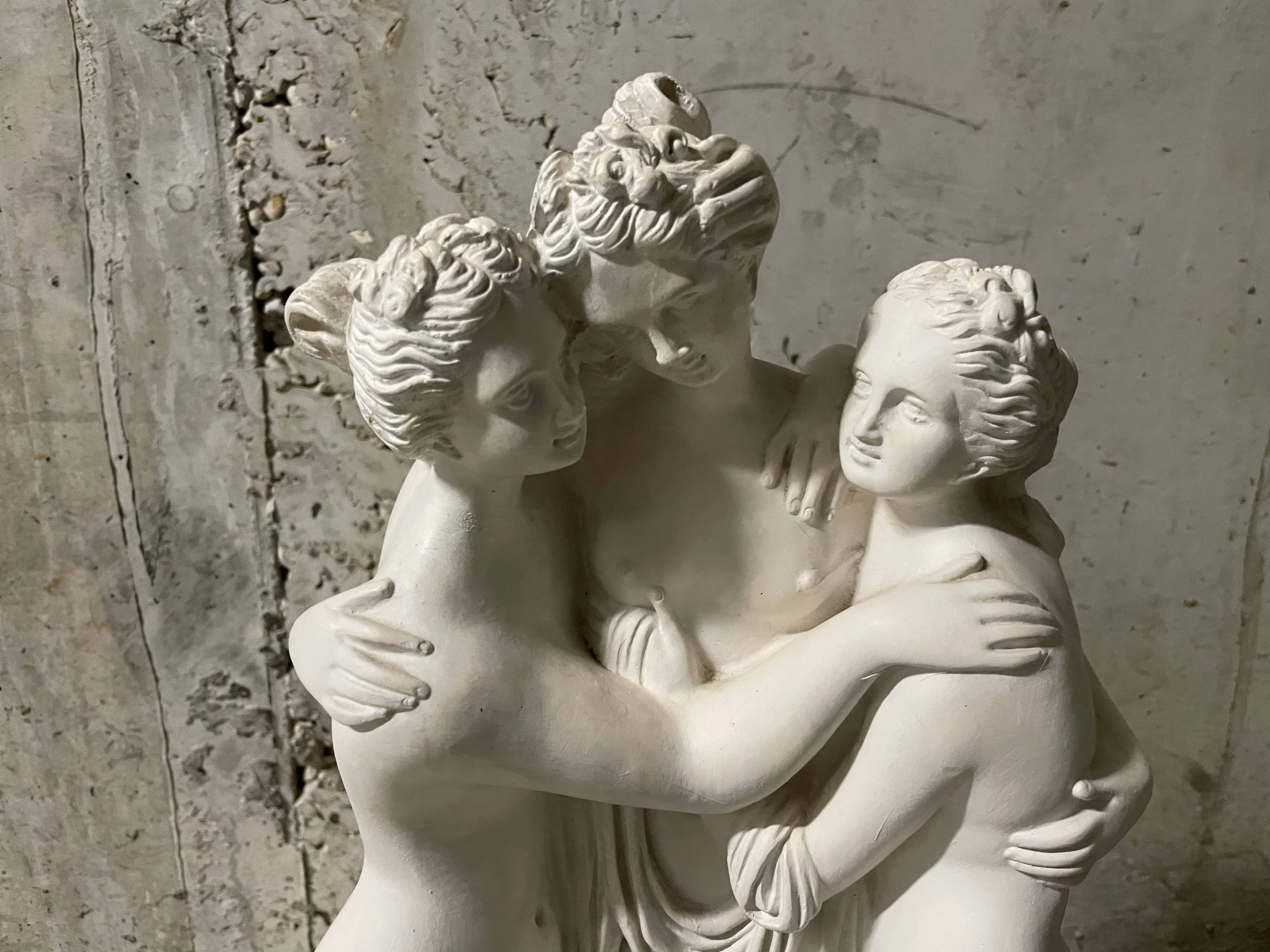 Plaster statue “The 3 Graces”