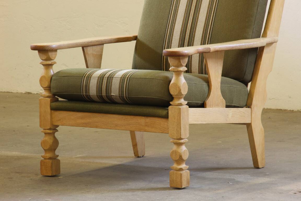 Vintage 1960s Danish low back lounge chairs in light oak, Henning Kjærnulf style