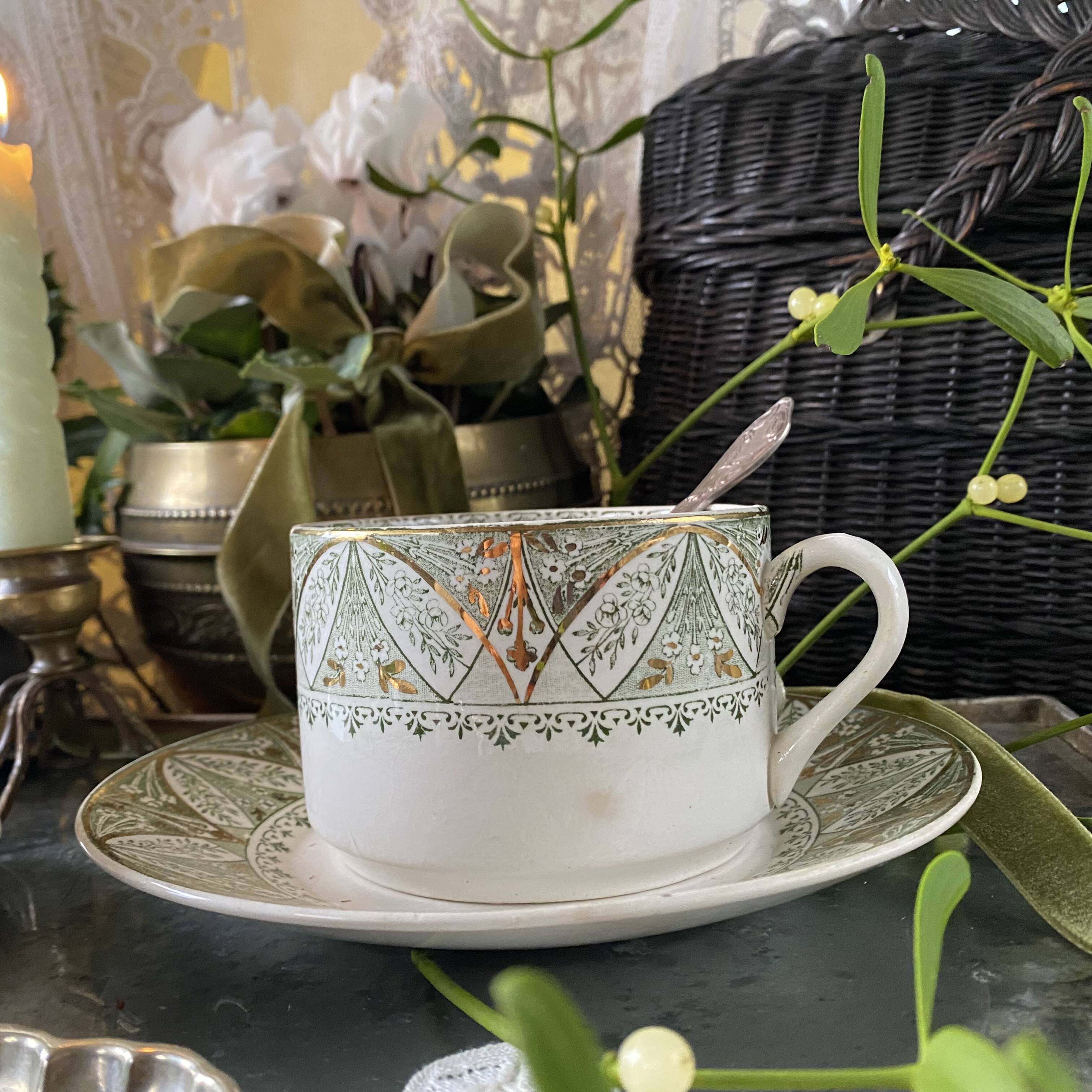 Large cup and saucer in Creil and Montereau ironstone.