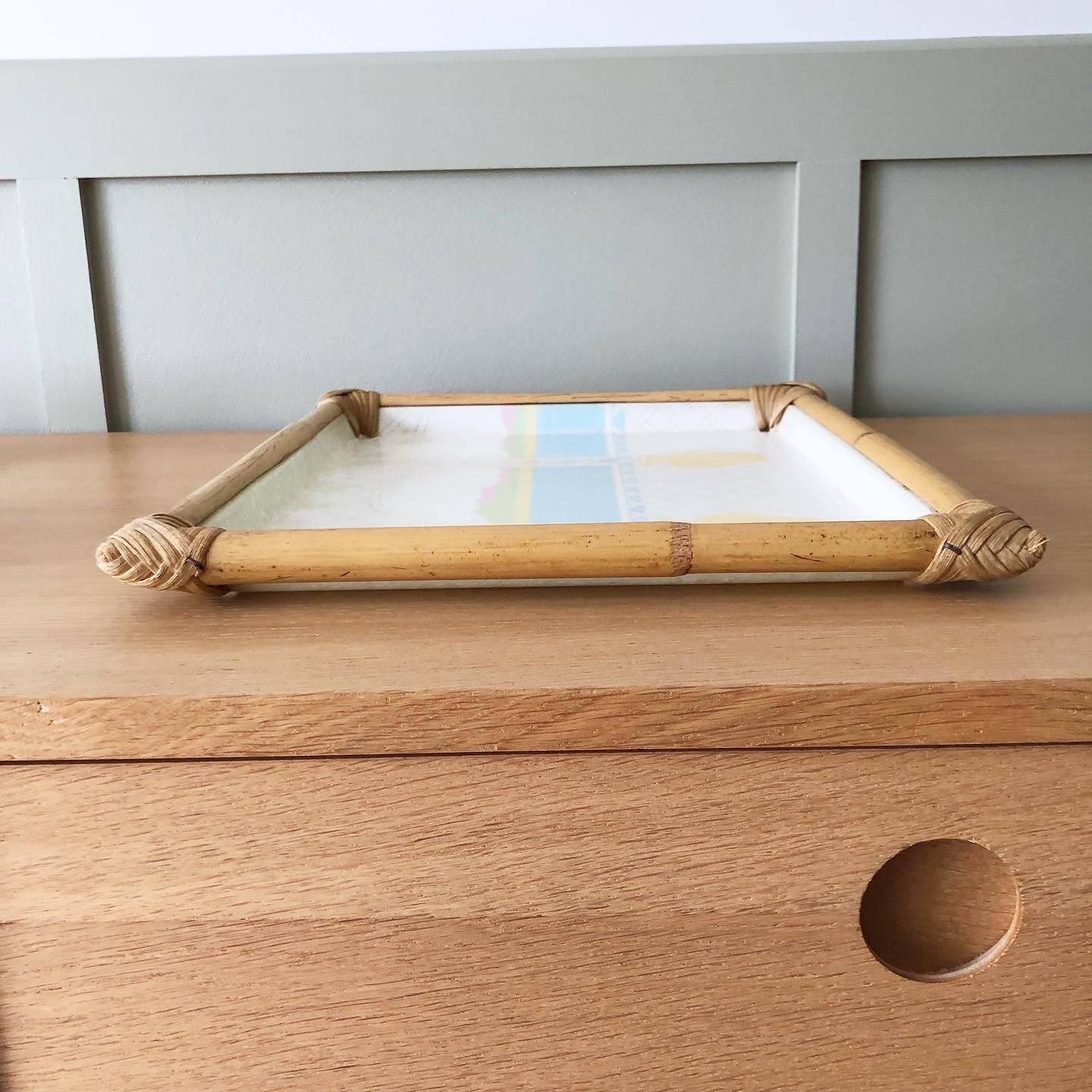 Vintage rattan and resin tray