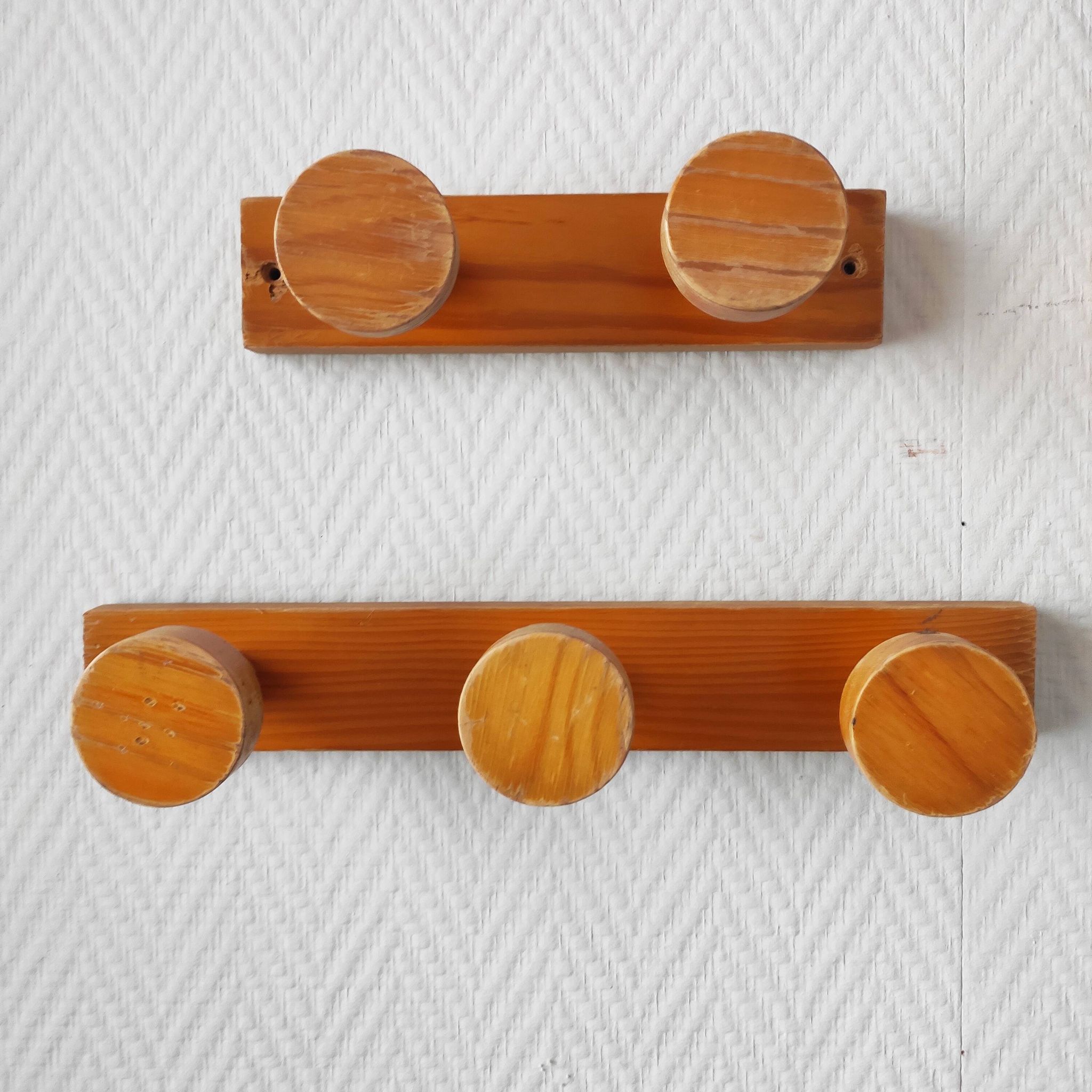Vintage 70s pine coat hooks – Perriand Les Arcs style