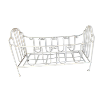 Wrought iron bed