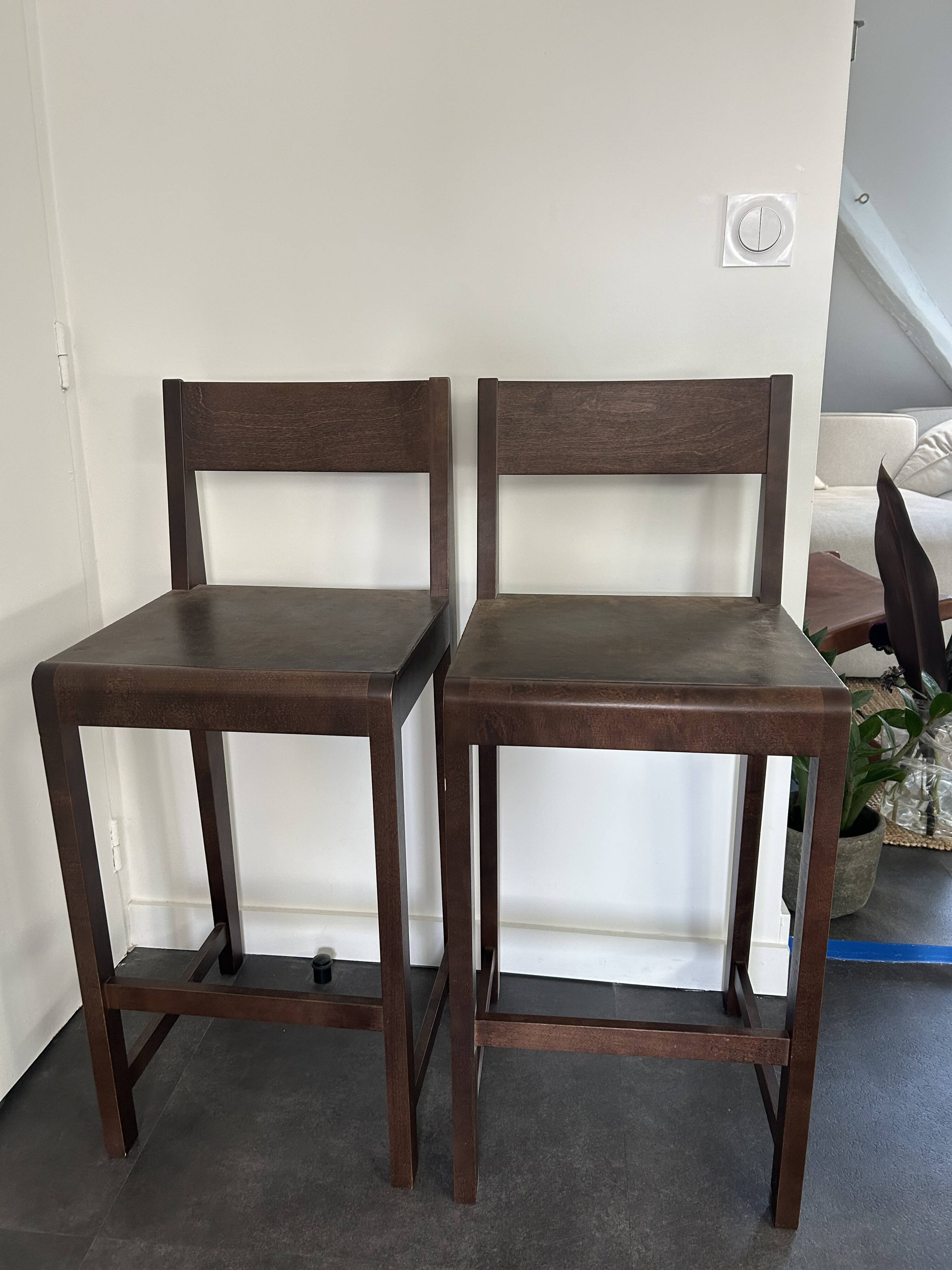 Frama bar stool chair 01