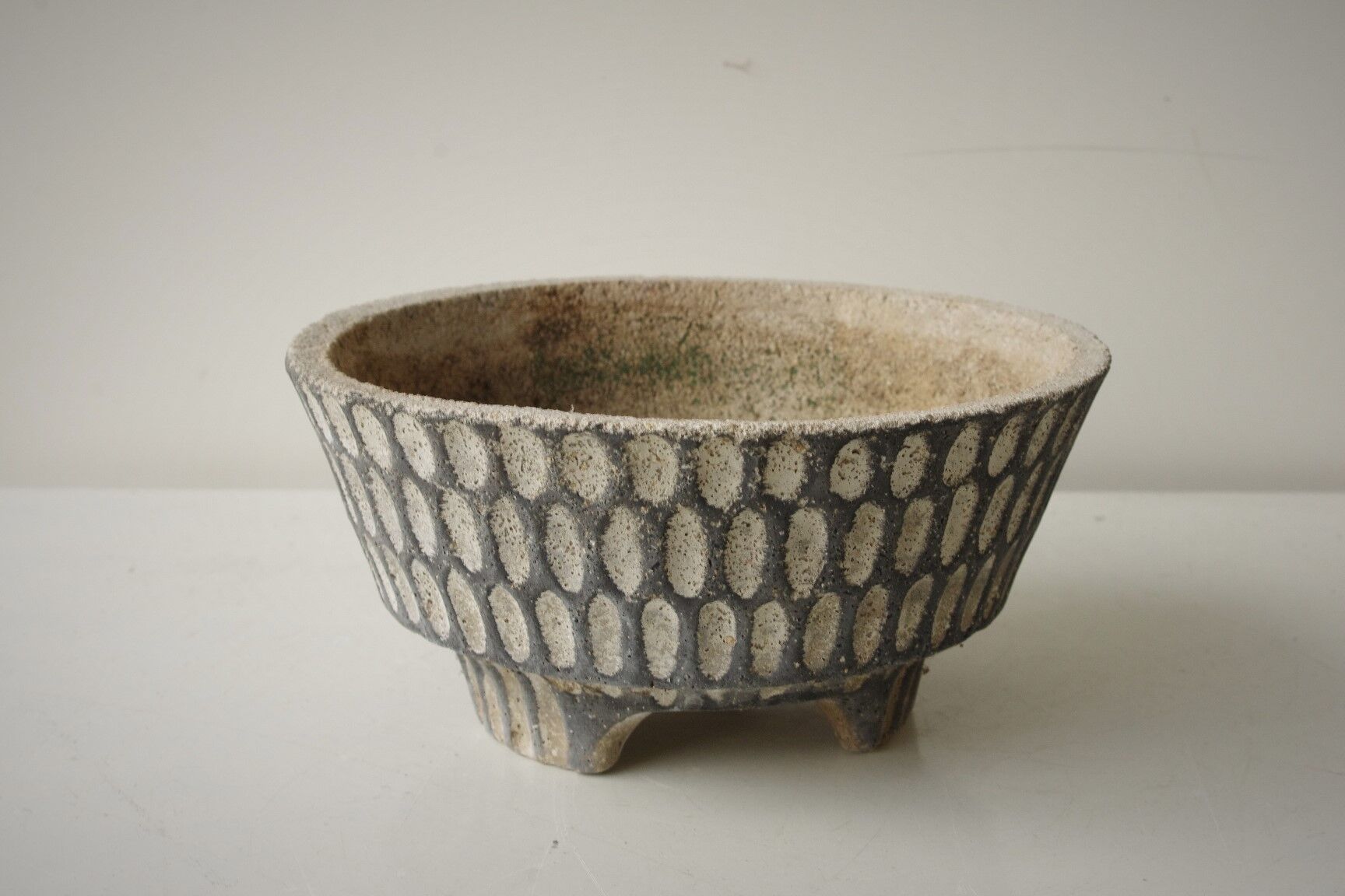 Vintage concrete planter, 1970