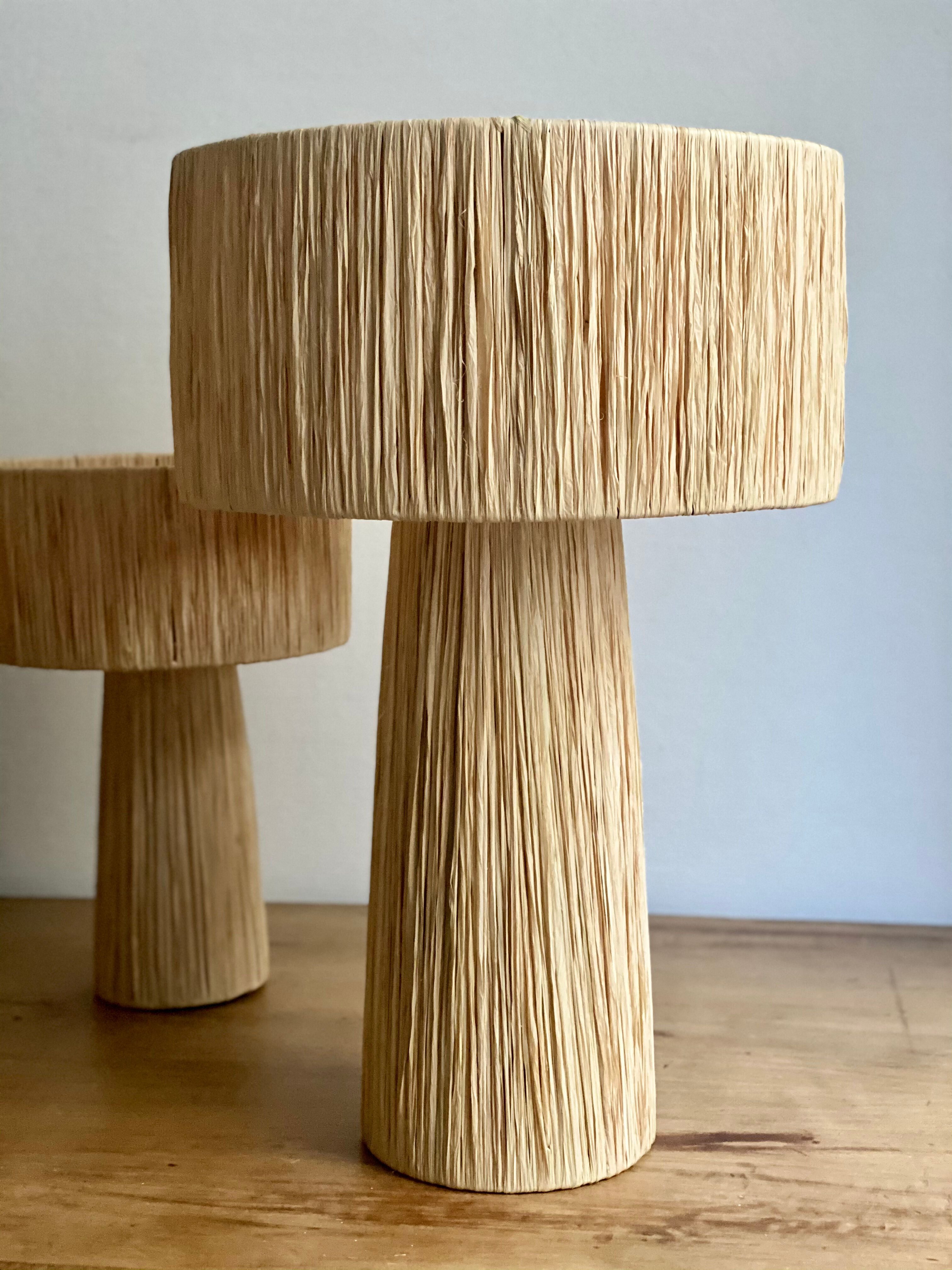 Minimalist rattan bedside lamp size L