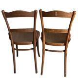 Rare set of Thonet-Mundus antique chairs, circa 1920 – elegance of Viennese Secession in bent wood.