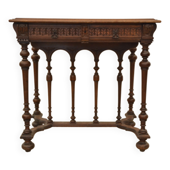 Gothic-style console