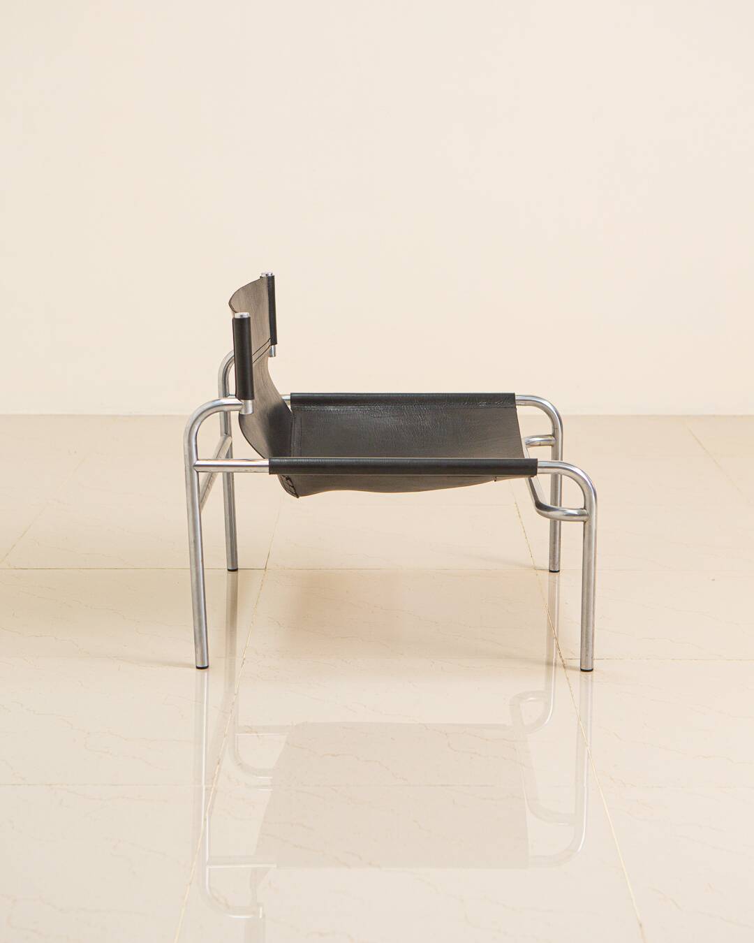 "SZ12" leather armchair by Walter Antonis for Spectrum 80's