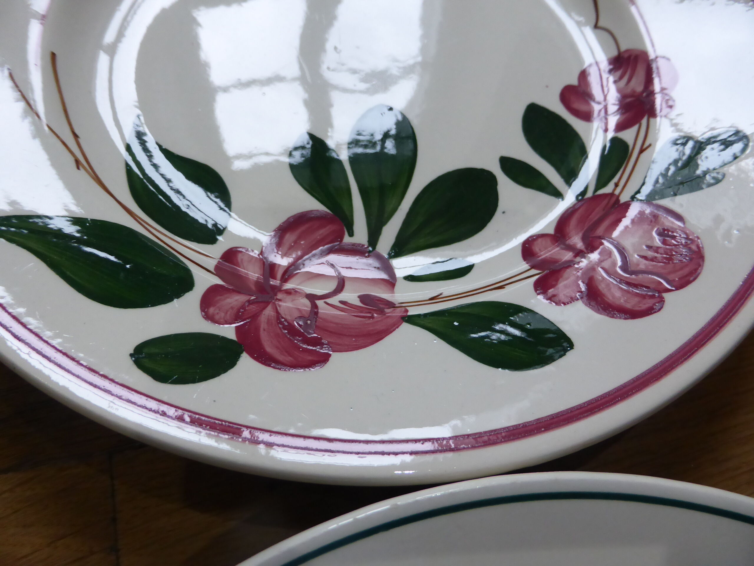 Set of 4 antique mixed flat plates