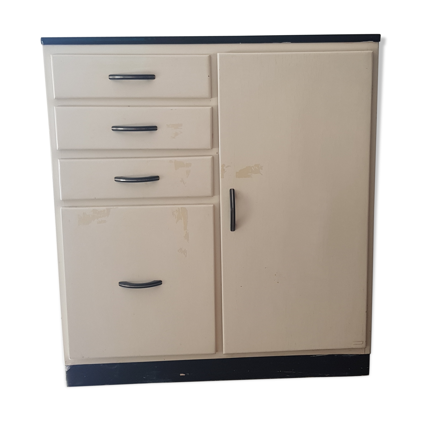 Buffet kitchen formica