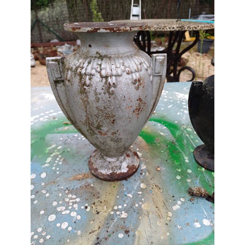 3 cast iron vases from 1900 from Charleville-Mézières