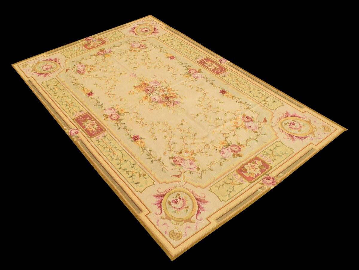 Handmade Aubusson style rug - 180 x 278 cm "Galerie Sardje"