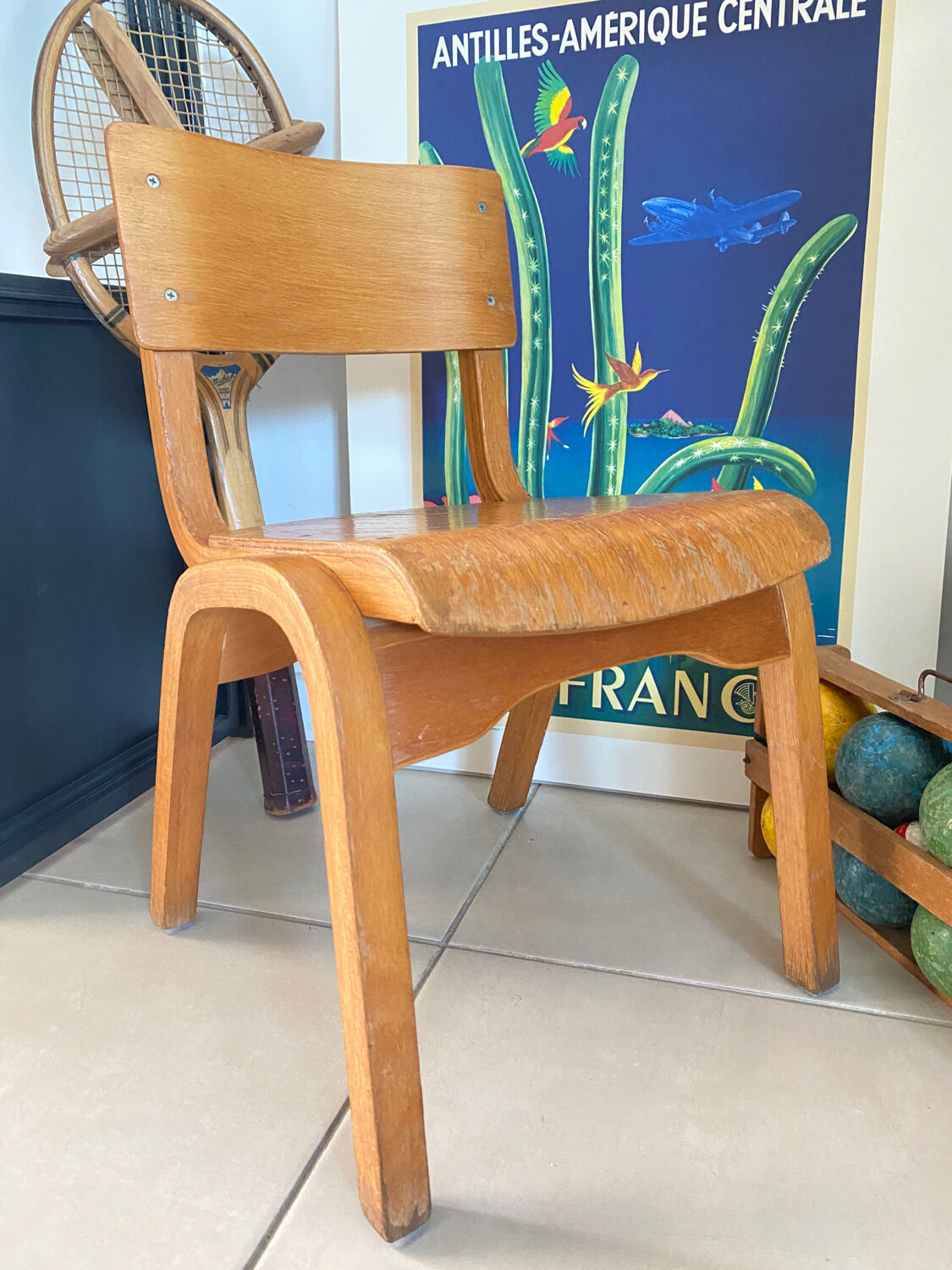 Baumann wooden children's chair