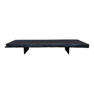 Table basse en bois brûlé Wabi sabi