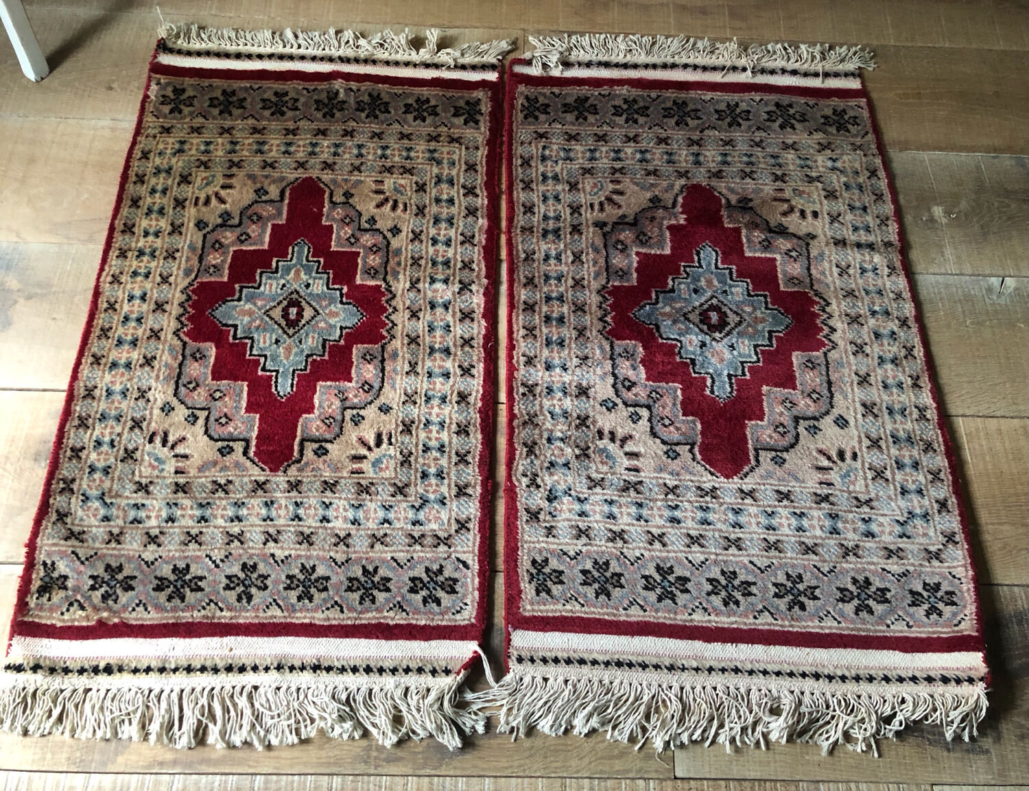 Handmade wool carpet from Pakistan