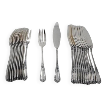 Ercuis Louis XV floral, 12 fish cutlery sets, 24 pieces in silver-plated metal.