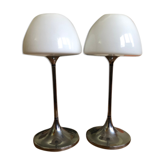 Set of 2 vintage tulip foot lamps