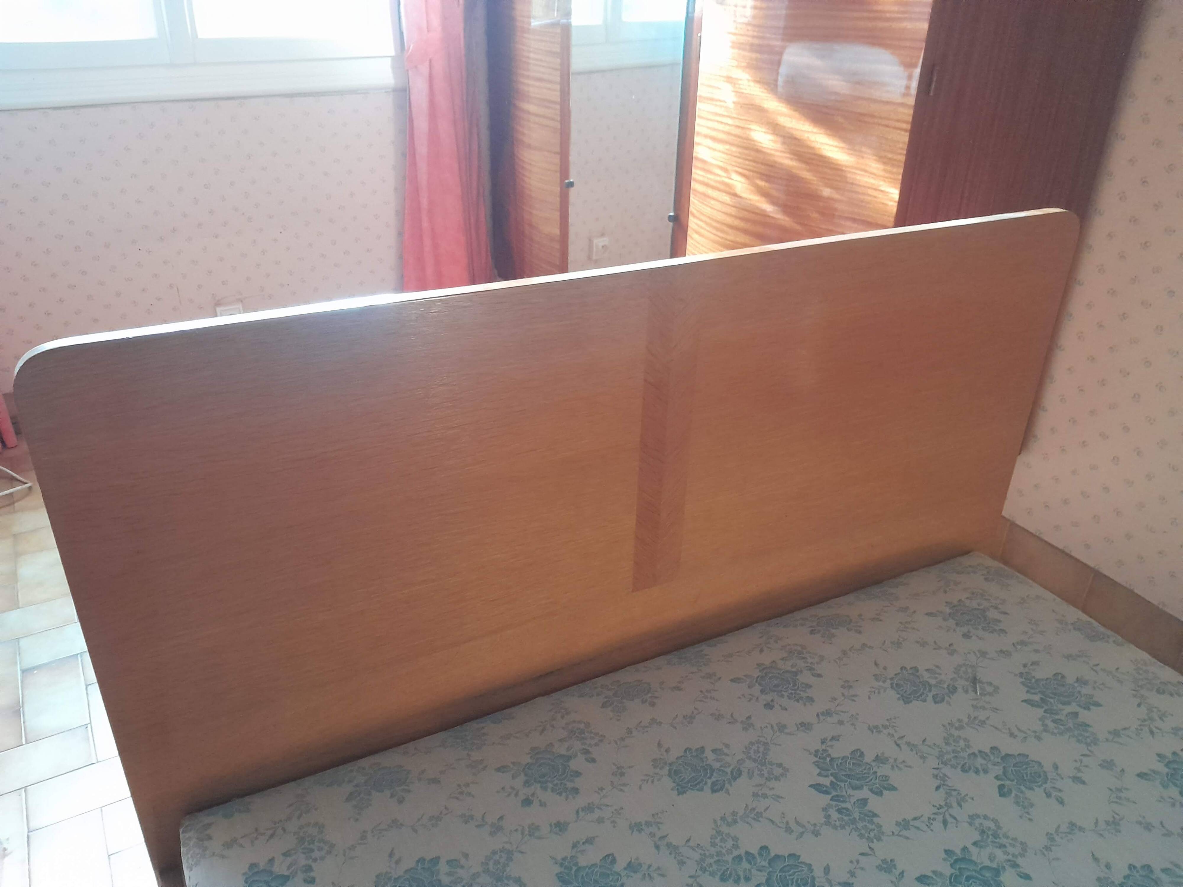 Lit vintage en bois 120 cm – années 50/60 – esprit moderniste
