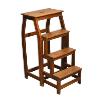 Escabeau ancien de bibliothèque en bois massif