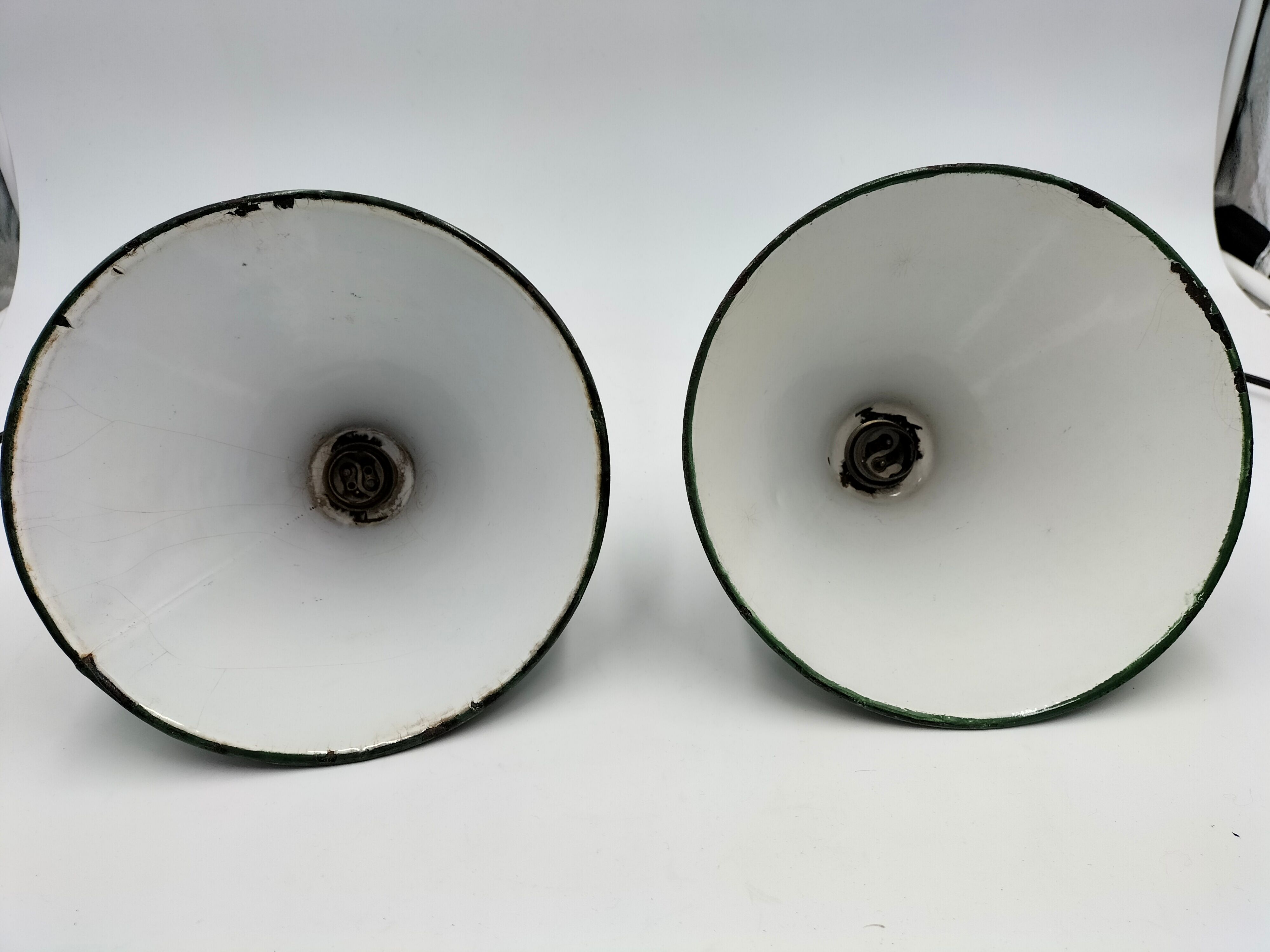 Pair of industrial hanging lamps