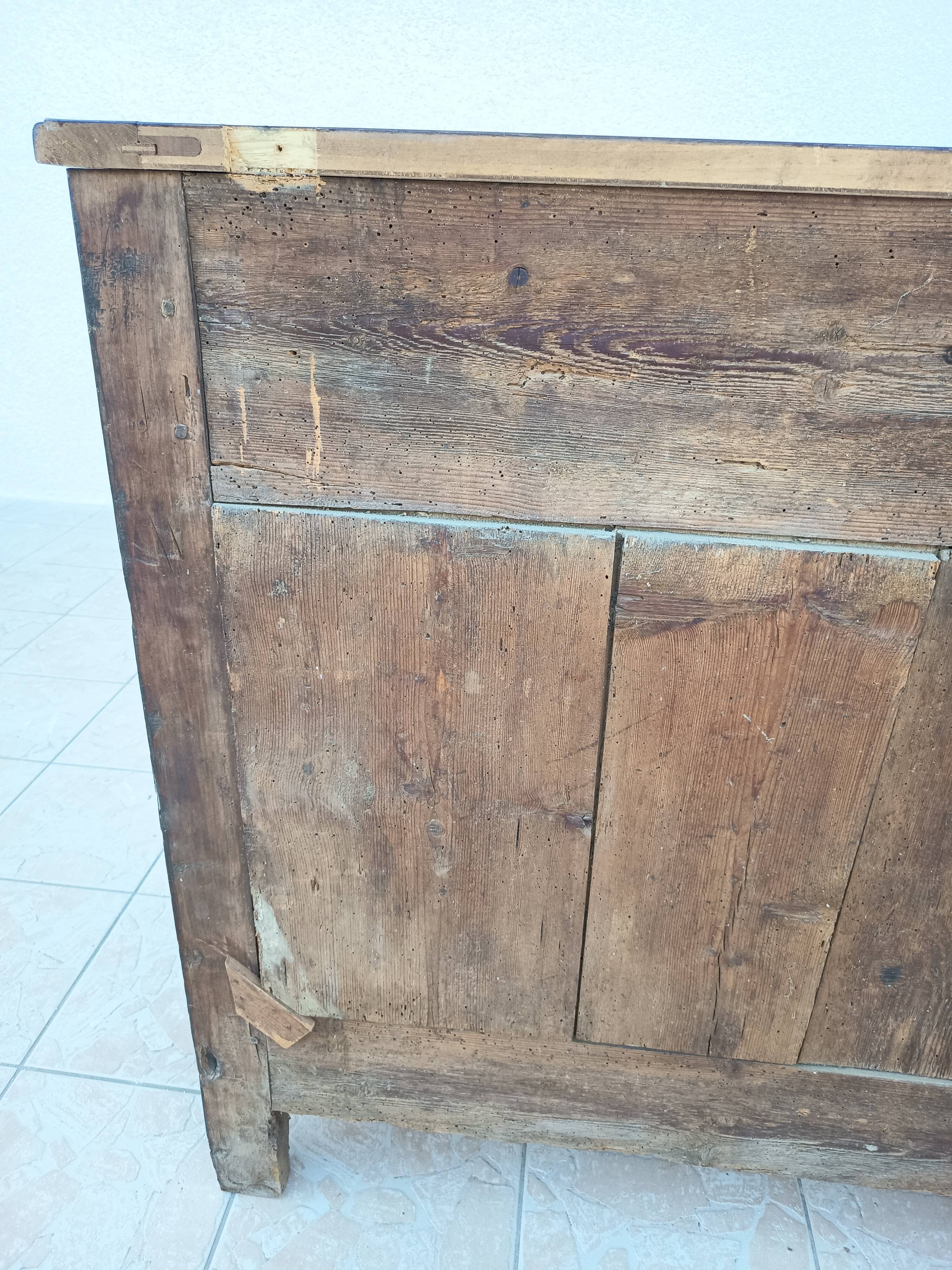 Louis XVI walnut buffet from the 19th century