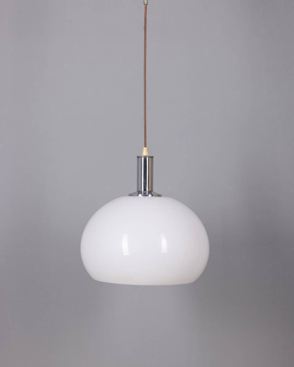 VINTAGE 1970S PLASTIC PENDANT LAMP IN ITALIAN DESIGN