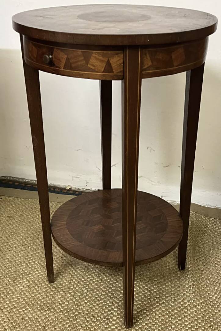 Round pedestal table / side table in wood marquetry