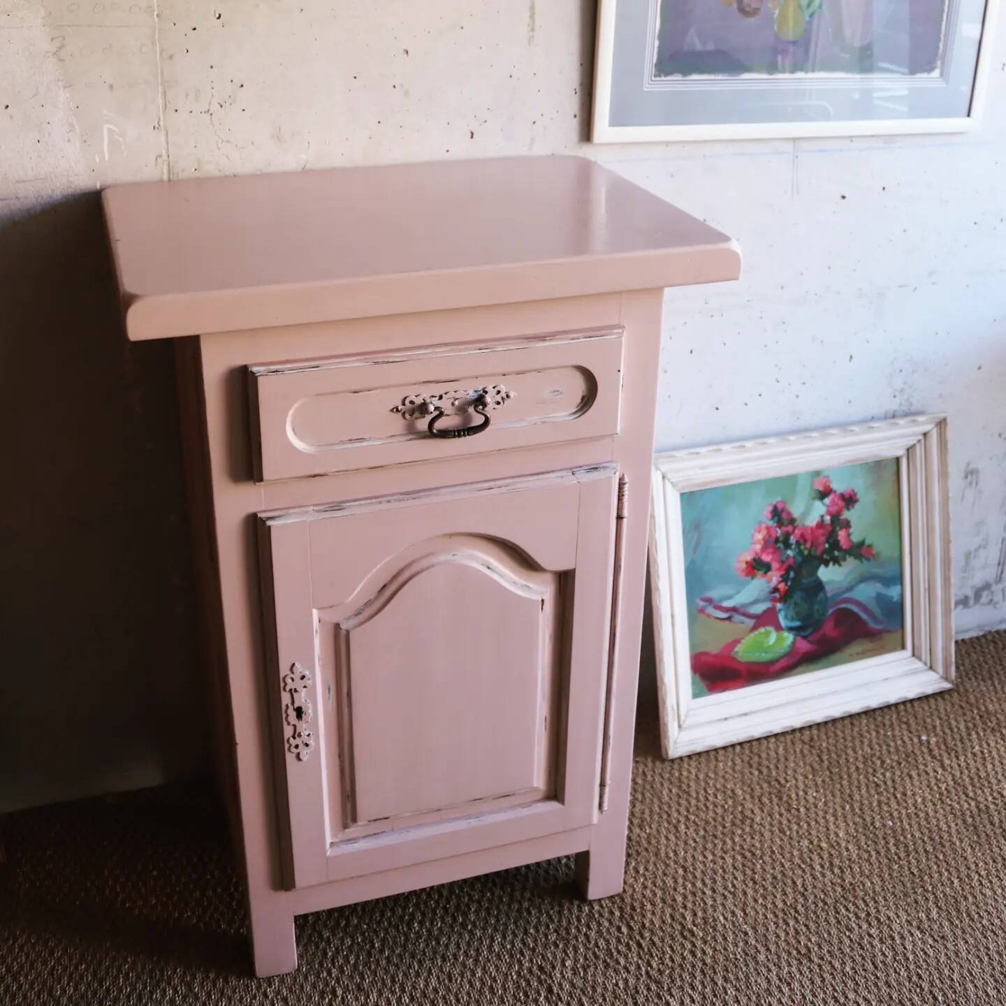 Old high jam bowl in pink painted solid wood